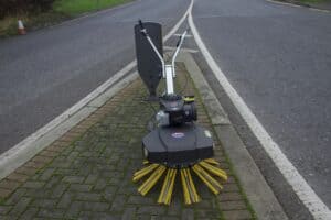 Moss removal machine